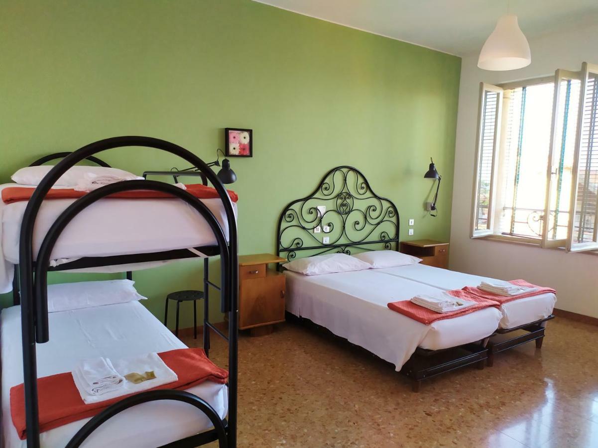 Delle Cartiere Hostel